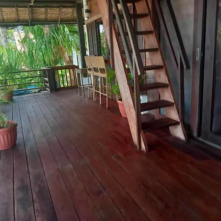 Halekahakai Villa